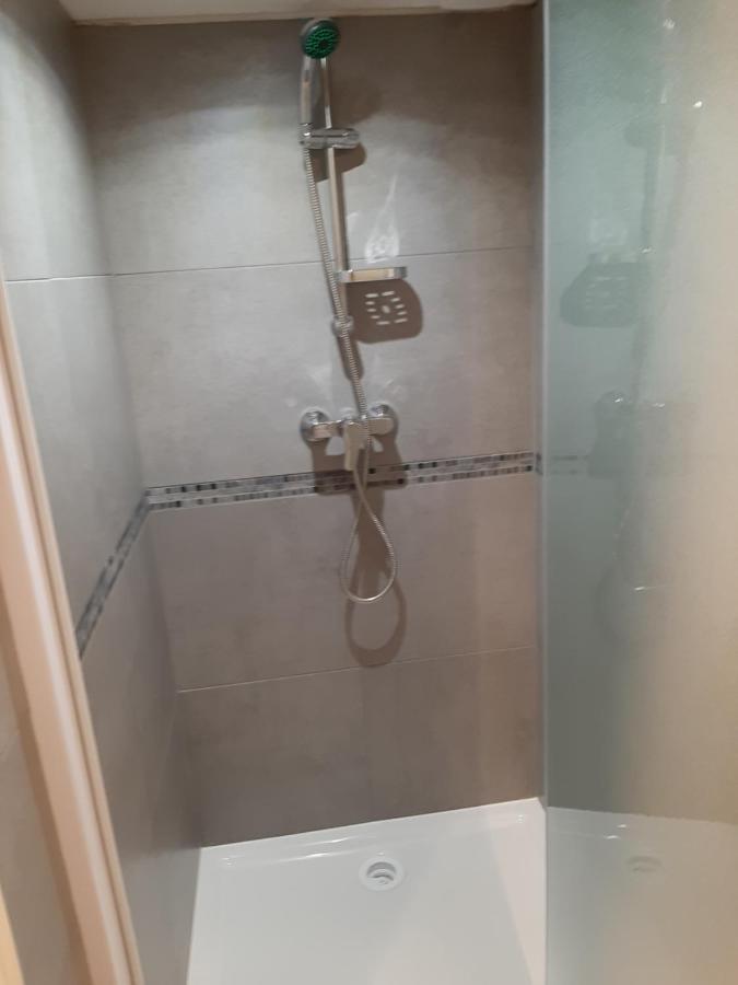 Logement Confortable Dans Residence Privee A Amplepuis Buitenkant foto